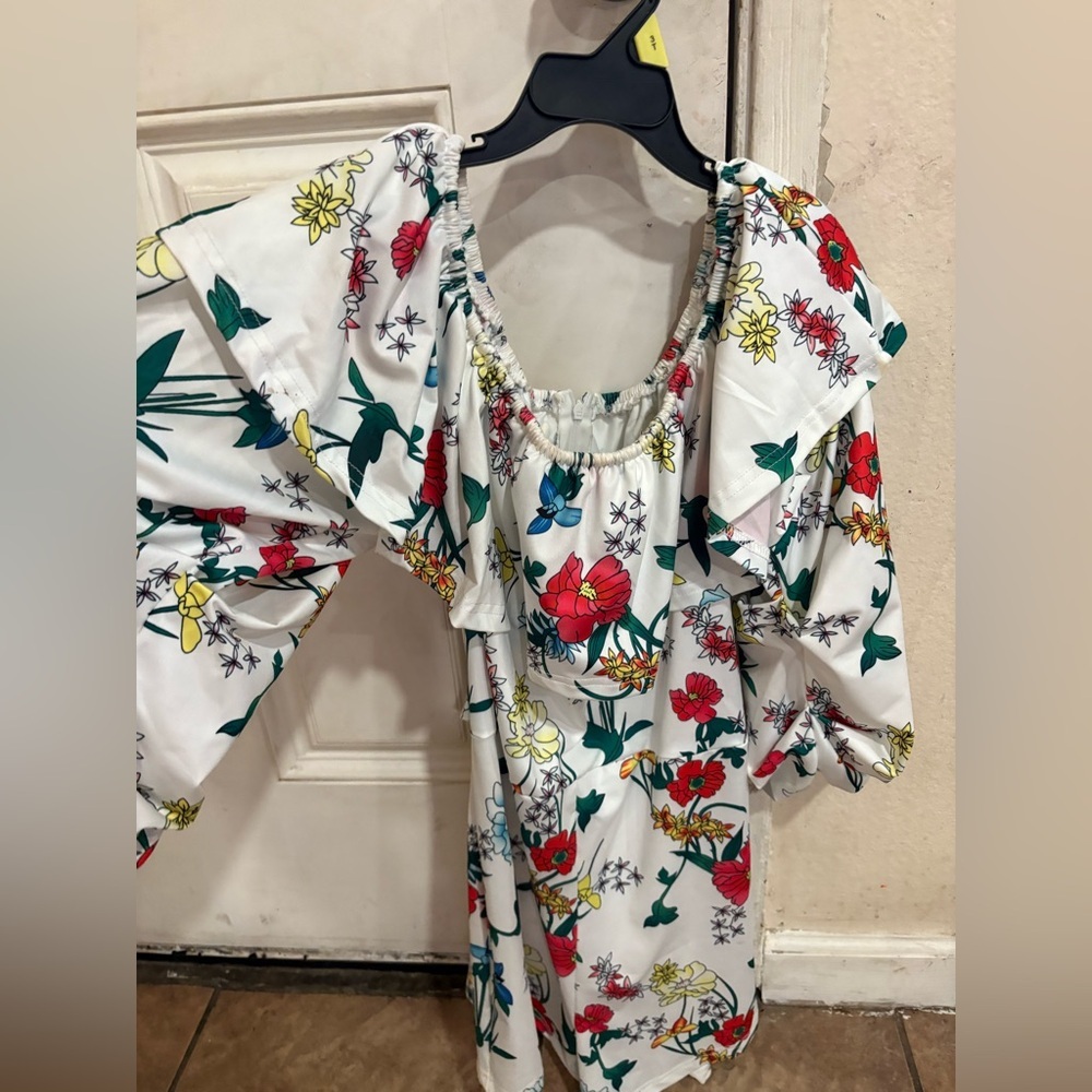 Floral Ruffle Sleeve Dress